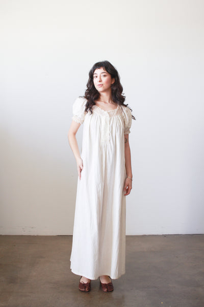 1910s Ivory Cotton Lace Trim Puff Sleeve Nightgown