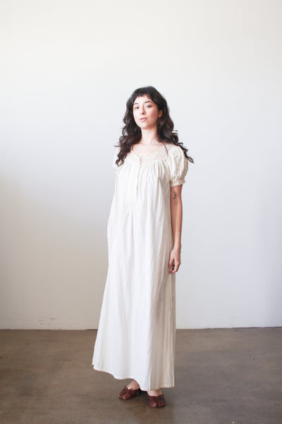 1910s Ivory Cotton Lace Trim Puff Sleeve Nightgown