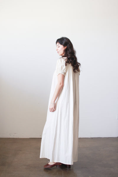 1910s Ivory Cotton Lace Trim Puff Sleeve Nightgown