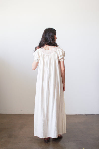 1910s Ivory Cotton Lace Trim Puff Sleeve Nightgown