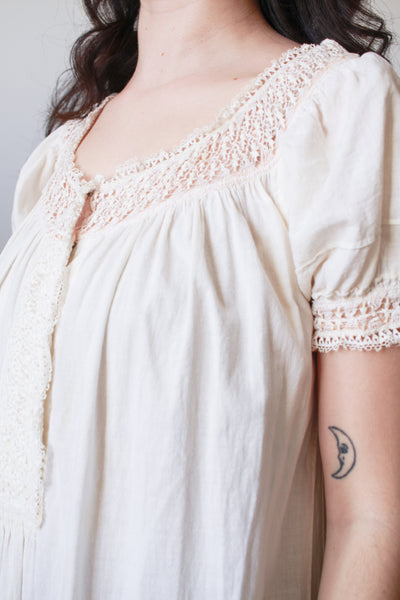 1910s Ivory Cotton Lace Trim Puff Sleeve Nightgown