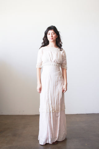1910s Light Pink Cotton Voile Lace Trim Lawn Dress