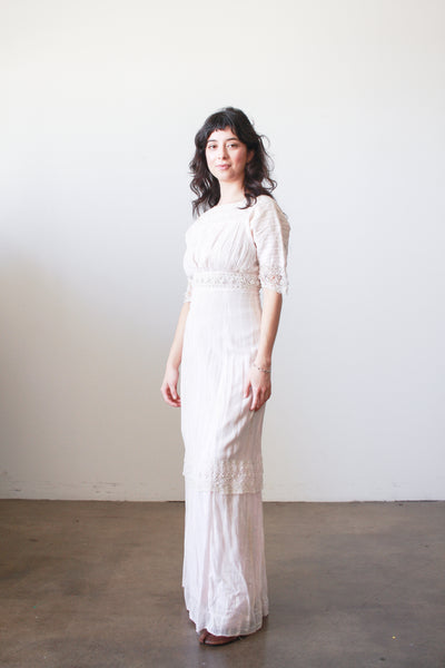 1910s Light Pink Cotton Voile Lace Trim Lawn Dress