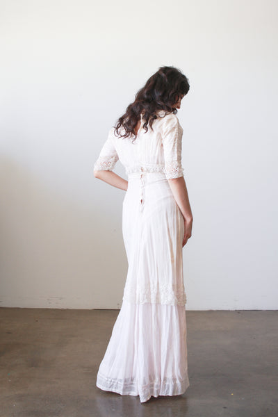 1910s Light Pink Cotton Voile Lace Trim Lawn Dress