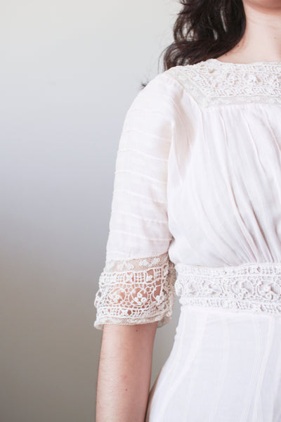 1910s Light Pink Cotton Voile Lace Trim Lawn Dress