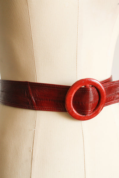 1980s Raspberry Leather Textured Belt