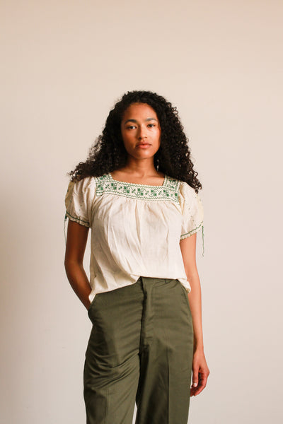 1950s Green Embroidered Cotton Peasant Blouse