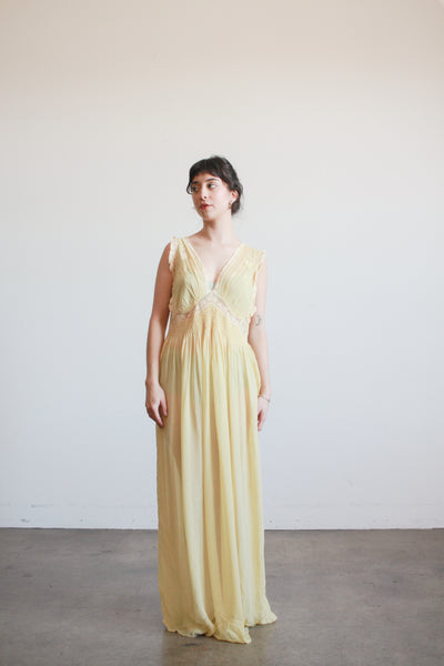 1930s Buttercream Silk Smock Sleeveless Nightgown