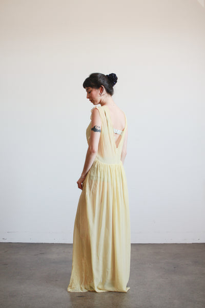 1930s Buttercream Silk Smock Sleeveless Nightgown