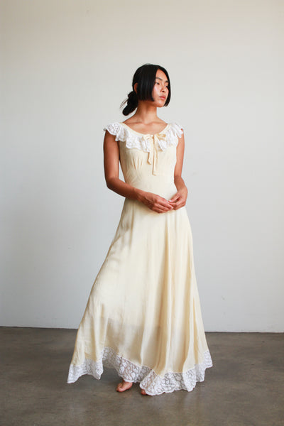 1940s Ecru Silk Lace Bias Slip Dress