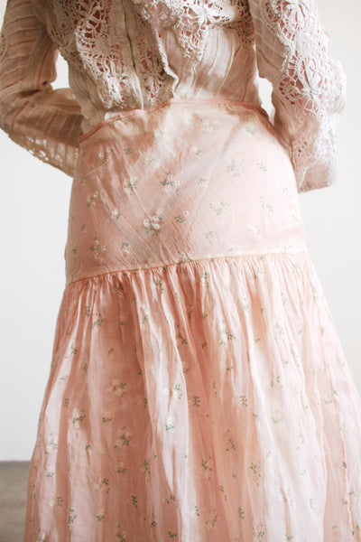 1950s Blush Organza Daisy Print Skirt