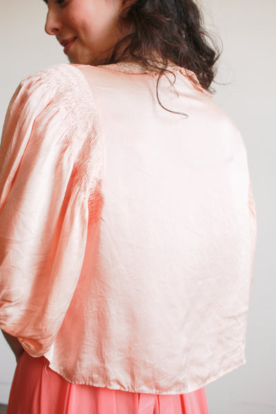 1930s Peach Silk Charmeuse Lace Smocked Puff Sleeve Bed Jacket