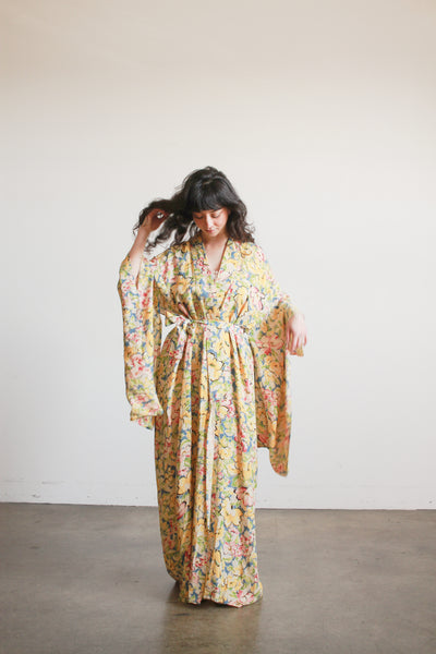 1940s Spring Floral Rayon Kimono