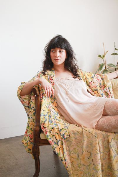 1940s Spring Floral Rayon Kimono