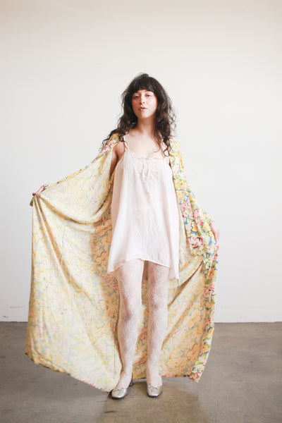 1940s Spring Floral Rayon Kimono