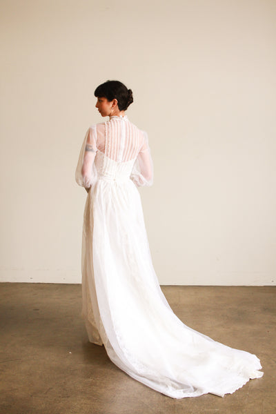 1960s White Balloon Sleeve Pleated Wedding Gown