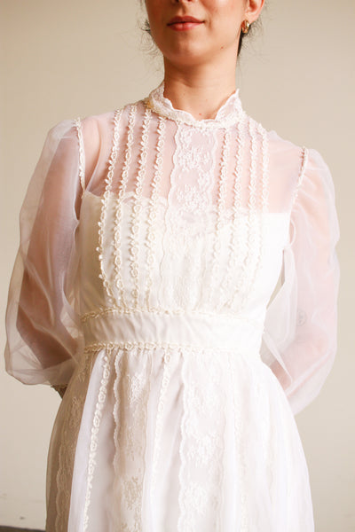 1960s White Balloon Sleeve Pleated Wedding Gown