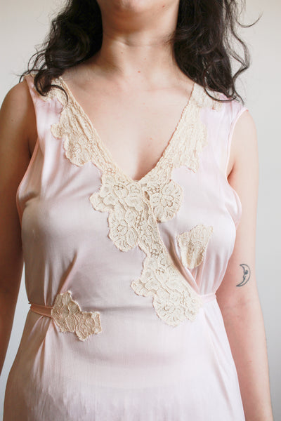 1930s Pink Jersey Knit Nightgown