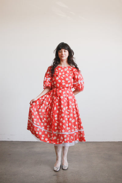 1980s Nipon Boutique Poppy Cotton Floral Puff Sleeve Dress