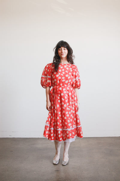 1980s Nipon Boutique Poppy Cotton Floral Puff Sleeve Dress