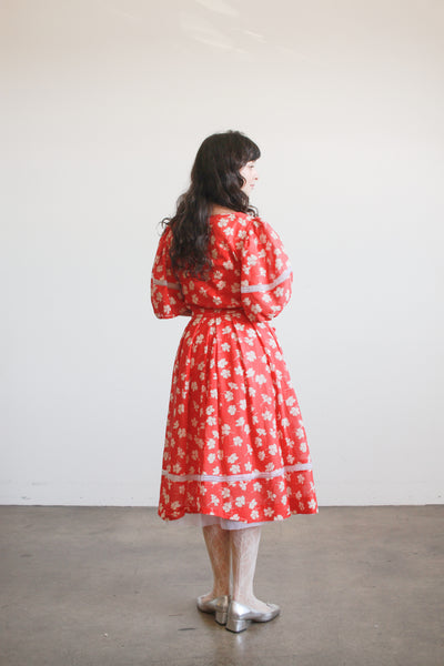 1980s Nipon Boutique Poppy Cotton Floral Puff Sleeve Dress