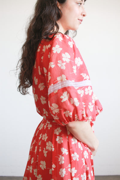 1980s Nipon Boutique Poppy Cotton Floral Puff Sleeve Dress