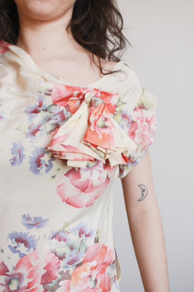 1930s Beige Floral Drop Waist Puff Sleeve Gown