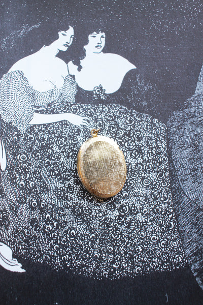 Vintage Gold Praying Hands Locket Charm