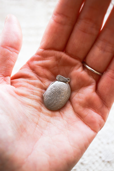 Vintage Silver Etched Oval Charm
