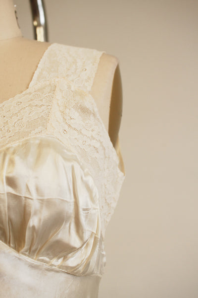 1930s Ivory Rayon Bias Slip Dress