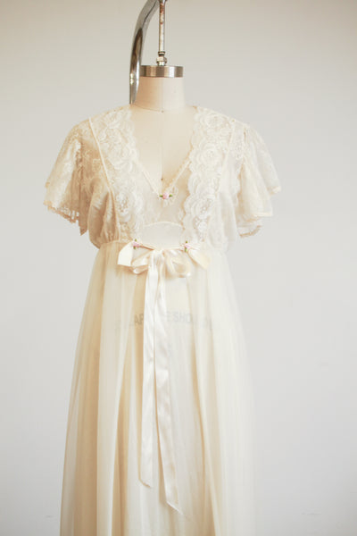 1960s Tosca of California Cream Nylon Peignoir Set