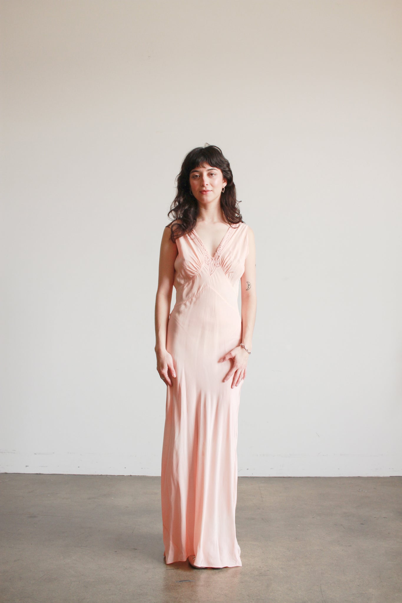 1930s Pink Rayon Bias Cut Sleeveless Dress Blossom Vintage 1930s Pink Rayon Bias Cut Sleeveless Dress Blossom Vintage