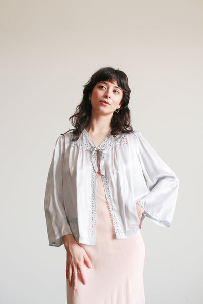 1940s Baby Blue Rayon Embroidered Bed Jacket
