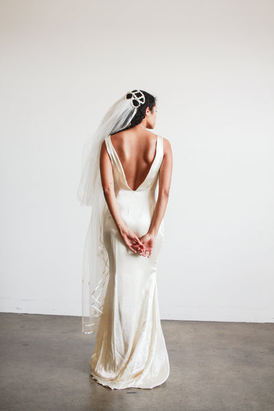 1990s Ecru Satin Sleeveless Gown
