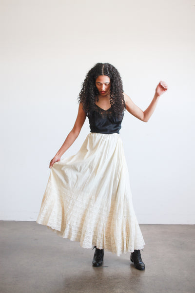 Antique Beige Lace Layered Skirt