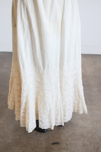 Antique Beige Lace Layered Skirt