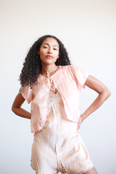 1940s Rose Rayon Bed Jacket