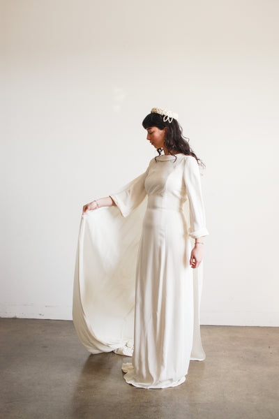 1960s Cream Cowl Neck Long Sleeve Dress