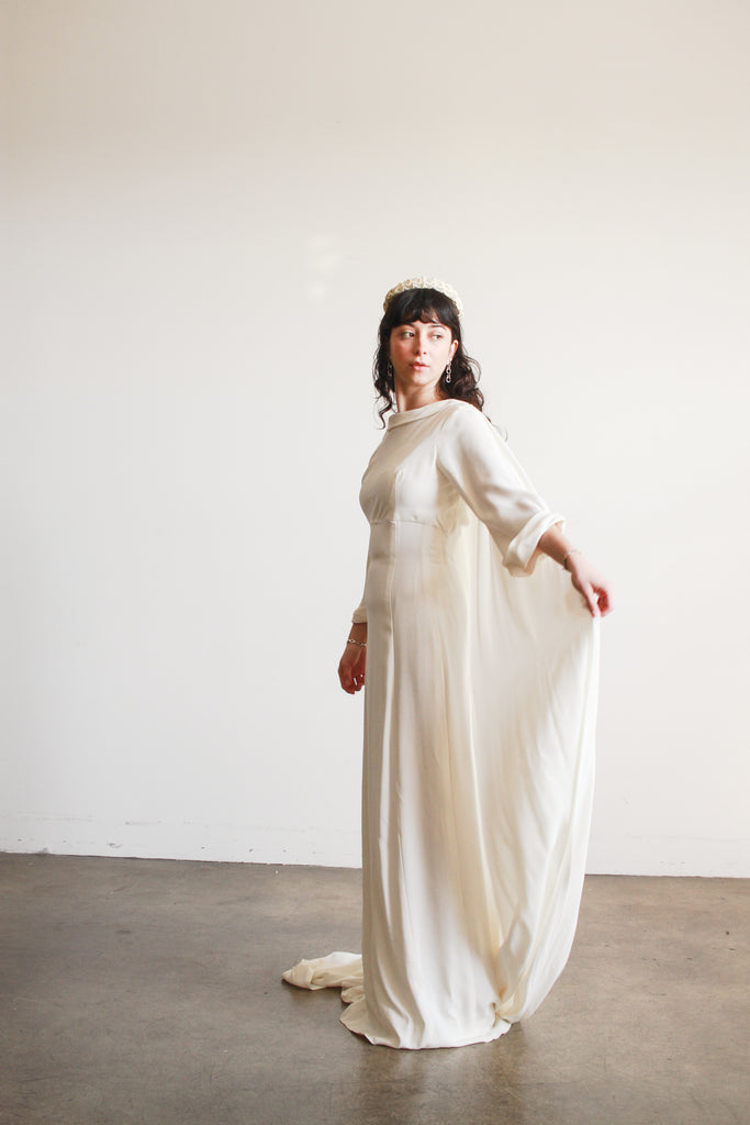 1960s Cream Cowl Neck Long Sleeve Dress – Blossom Vintage