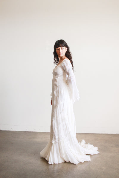 1970s Piccione White Angel Sleeve Embroidered Gown