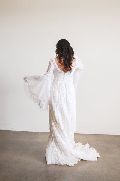 1970s Piccione White Angel Sleeve Embroidered Gown