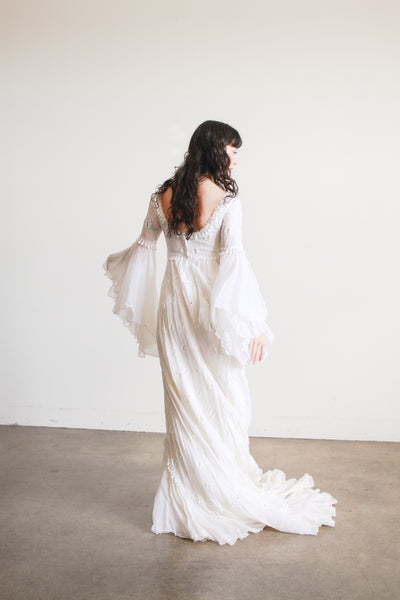 1970s Piccione White Angel Sleeve Embroidered Gown