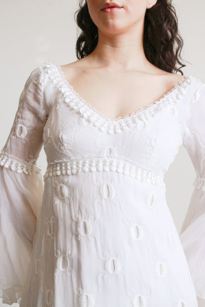 1970s Piccione White Angel Sleeve Embroidered Gown
