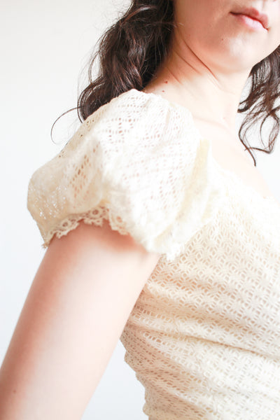 1970s Cream Cotton Puff Sleeve Crochet Dress