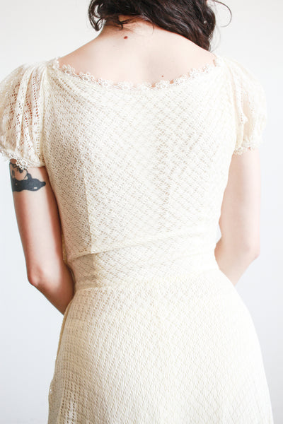 1970s Cream Cotton Puff Sleeve Crochet Dress