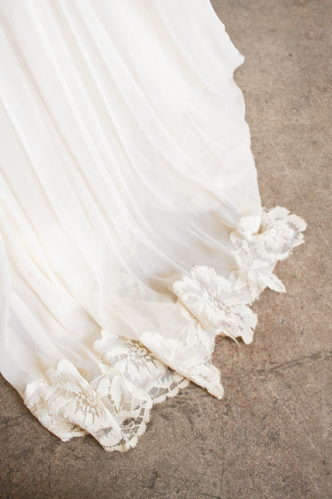 1960s Beige Silk Chiffon Lace Overlay Dress – Blossom Vintage