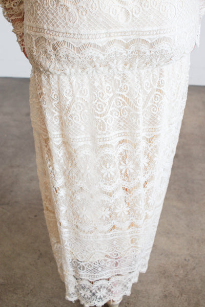 1970s Cream Lace Long Sleeve Bib Dress