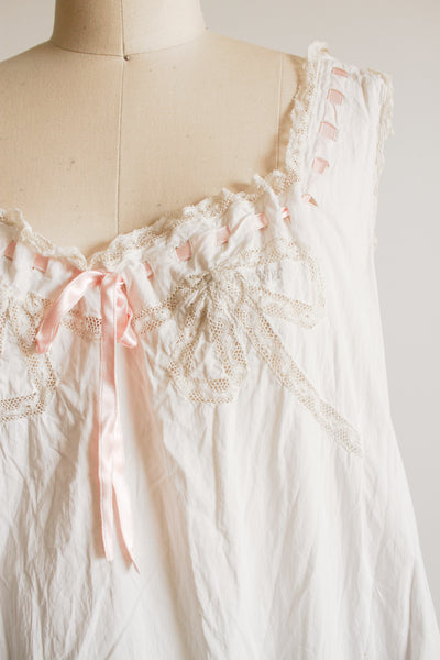 1910s White Cotton Ribbon Nightgown