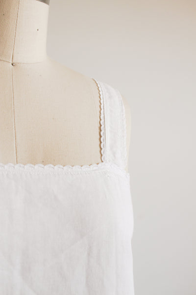1910s Cream Cotton Scallop Trim Top