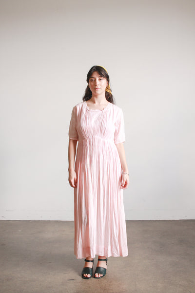 1910s Soft Pink Silk Crepe Smocked Dress